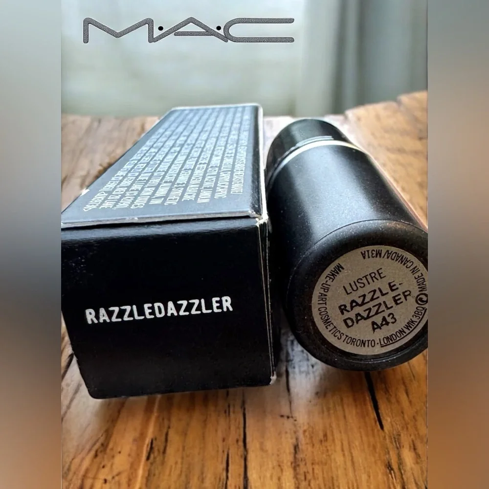 MAC RAZZLEDAZZLER Lustre Lipstick. NEW IN BOX. LIMITED EDITION.